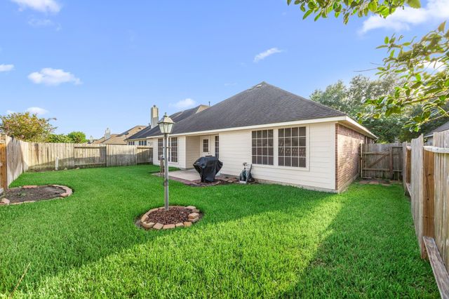 4902 Bonny Loch Lane, Houston, TX 77084