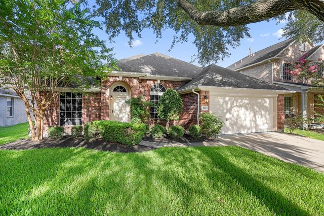4902 Bonny Loch Lane, Houston, TX 77084