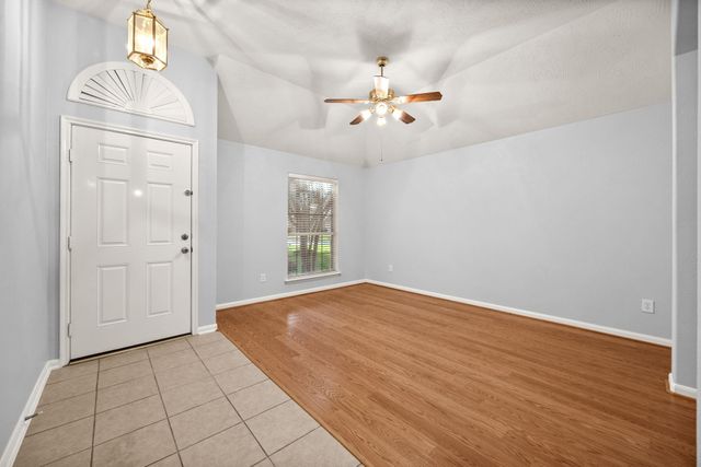 4902 Bonny Loch Lane, Houston, TX 77084