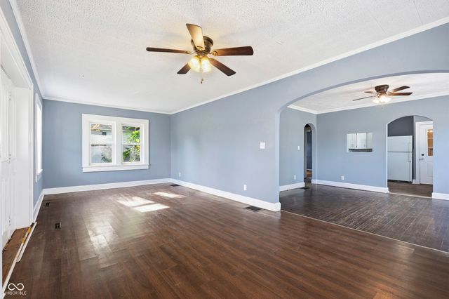 609 W Washington Street, Alexandria, IN 46001