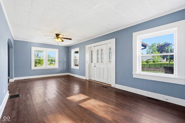 609 W Washington Street, Alexandria, IN 46001