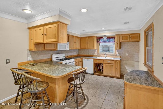 3230 Stabler Street, Lansing, MI 48910