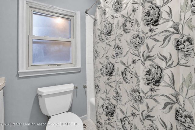 3230 Stabler Street, Lansing, MI 48910