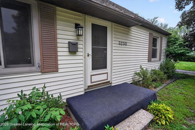 3230 Stabler Street, Lansing, MI 48910