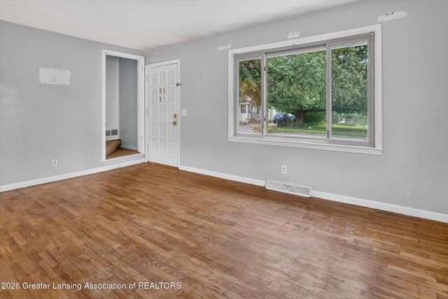 3230 Stabler Street, Lansing, MI 48910