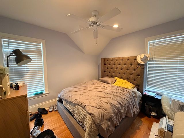 341 Linwood Ave 2, Newton, MA 02460