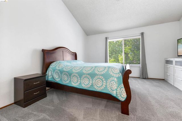 2135 Rock Pass Pl, Martinez, CA 94553