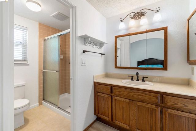 2135 Rock Pass Pl, Martinez, CA 94553