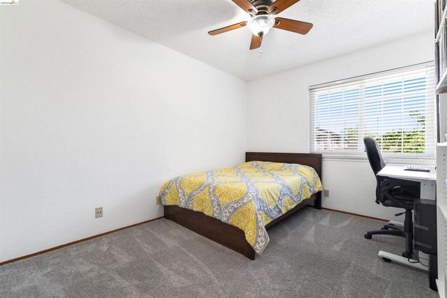 2135 Rock Pass Pl, Martinez, CA 94553