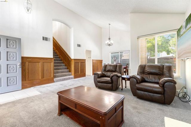 2135 Rock Pass Pl, Martinez, CA 94553