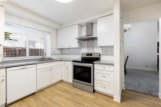 2135 Rock Pass Pl, Martinez, CA 94553