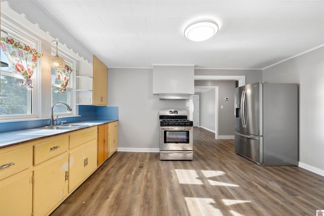 513 W Lockridge Street, Mayfield, KY 42066