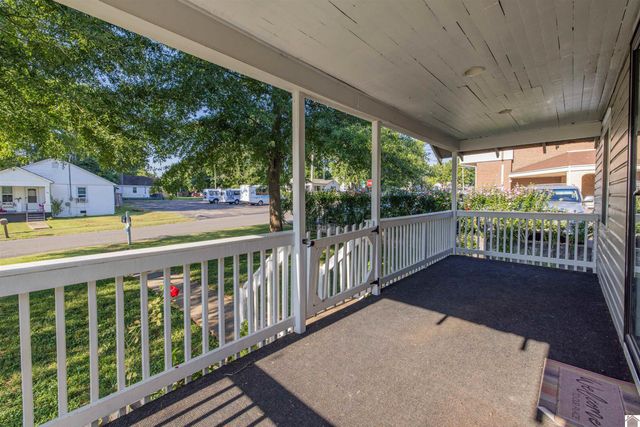 513 W Lockridge Street, Mayfield, KY 42066