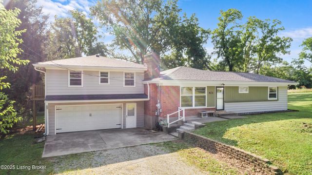 5901 S Watterson Trail, Louisville, KY 40291