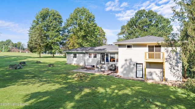 5901 S Watterson Trail, Louisville, KY 40291