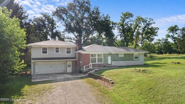 5901 S Watterson Trail, Louisville, KY 40291