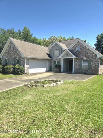 9822 Ana Hulu Street, Diamondhead, MS 39525