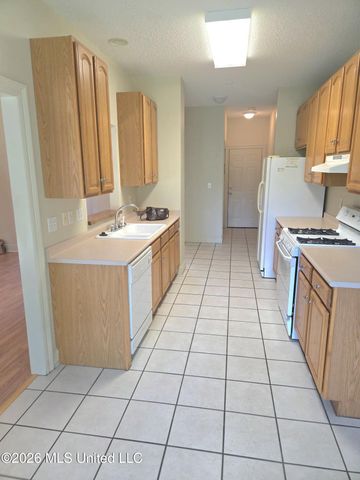 9822 Ana Hulu Street, Diamondhead, MS 39525