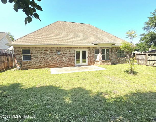 9822 Ana Hulu Street, Diamondhead, MS 39525