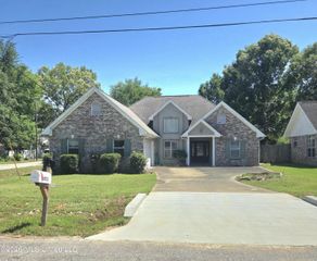 9822 Ana Hulu Street, Diamondhead, MS 39525