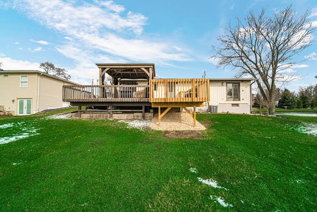 10740 Forestdale Street, St. John, IN 46373