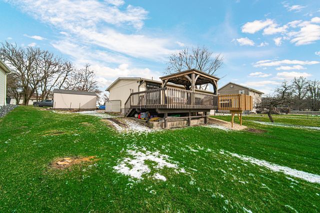 10740 Forestdale Street, St. John, IN 46373