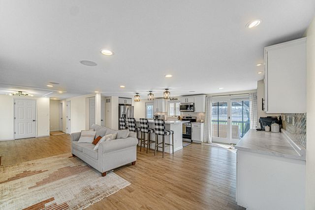 10740 Forestdale Street, St. John, IN 46373