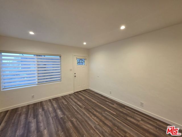 2012 S Holt Avenue 2016, Los Angeles, CA 90034