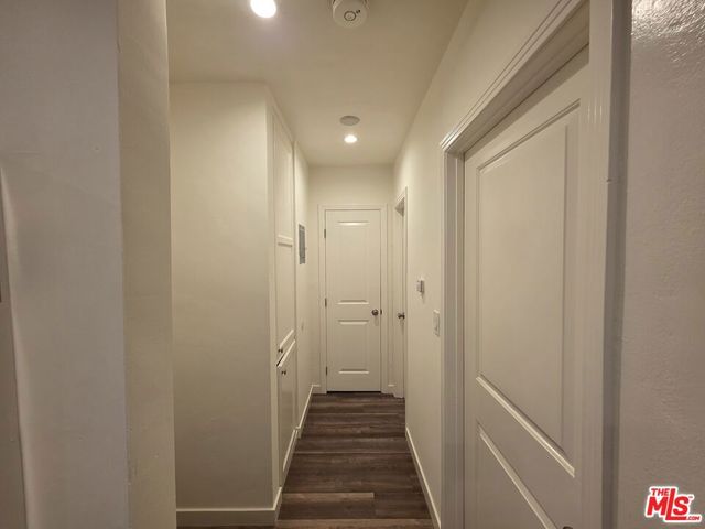 2012 S Holt Avenue 2016, Los Angeles, CA 90034