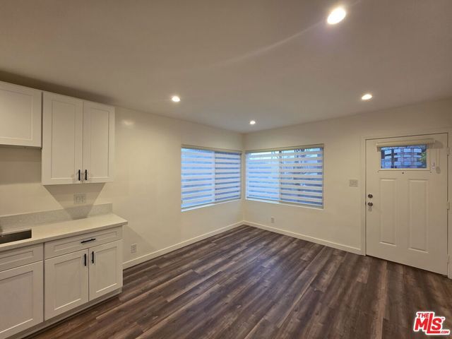 2012 S Holt Avenue 2016, Los Angeles, CA 90034
