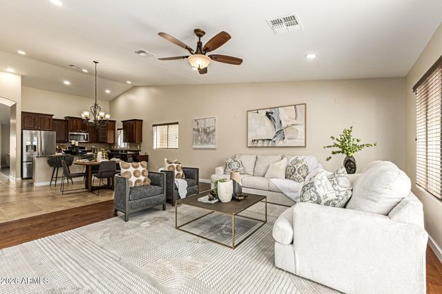 2531 E ELECTRA Lane, Phoenix, AZ 85024