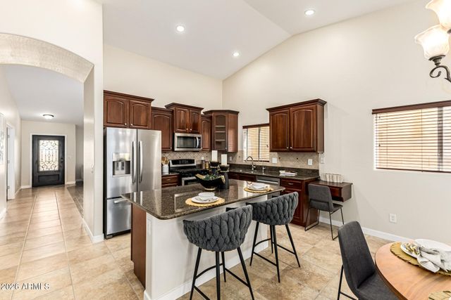 2531 E ELECTRA Lane, Phoenix, AZ 85024