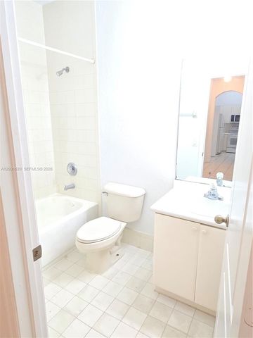 2731 SE 17th Ave 210, Homestead, FL 33035