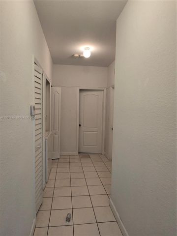 2731 SE 17th Ave 210, Homestead, FL 33035