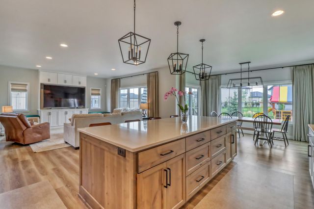 4752 Prairie Pond Crossing S, Fargo, ND 58104