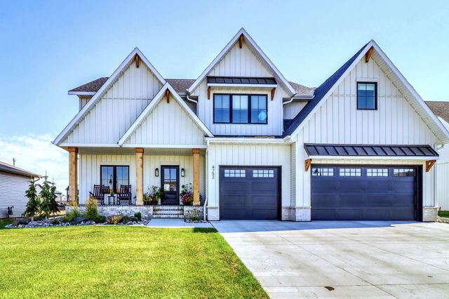 4752 Prairie Pond Crossing S, Fargo, ND 58104