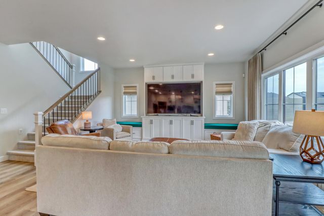 4752 Prairie Pond Crossing S, Fargo, ND 58104