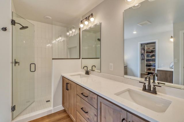 4752 Prairie Pond Crossing S, Fargo, ND 58104