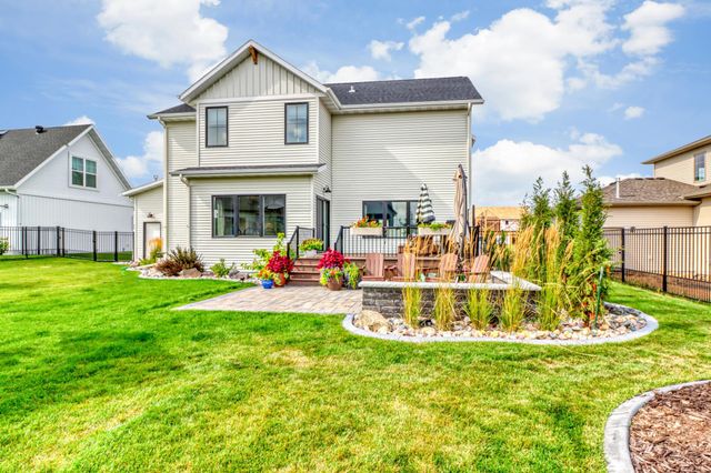 4752 Prairie Pond Crossing S, Fargo, ND 58104