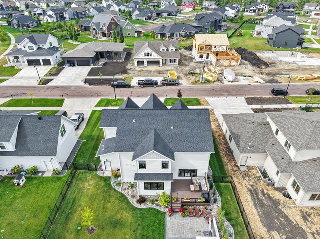 4752 Prairie Pond Crossing S, Fargo, ND 58104
