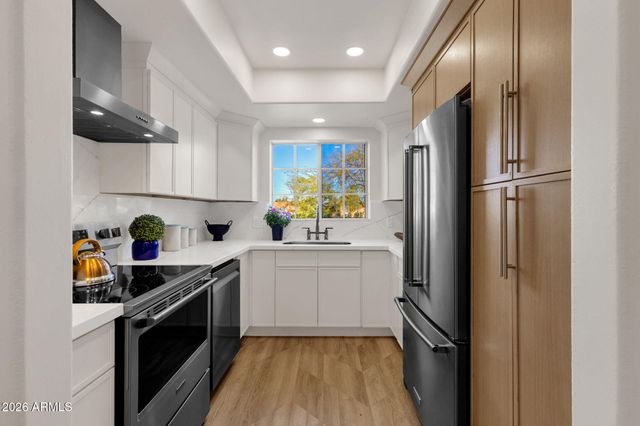 10101 N ARABIAN Trail 2063, Scottsdale, AZ 85258