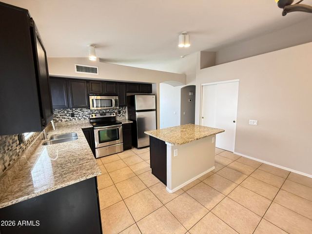 3526 E EDNA Avenue, Phoenix, AZ 85032