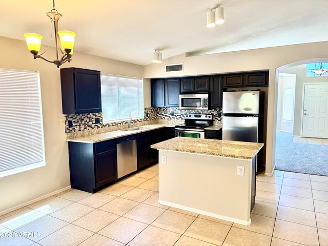 3526 E EDNA Avenue, Phoenix, AZ 85032