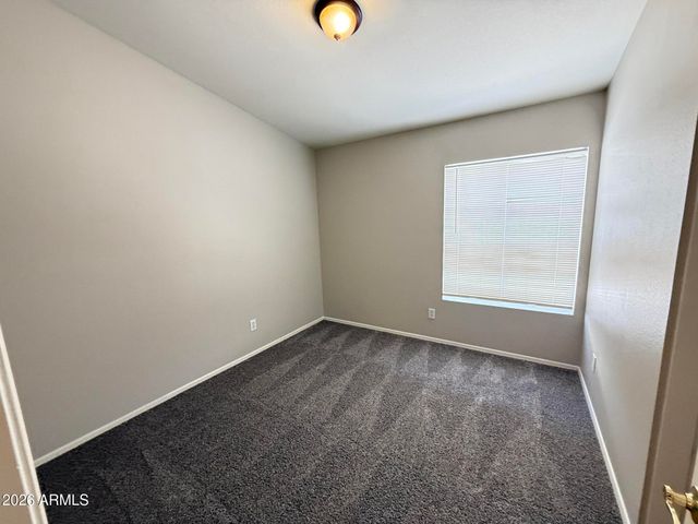 3526 E EDNA Avenue, Phoenix, AZ 85032