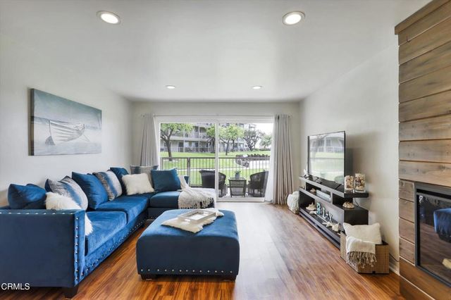 619 Sunfish Way, Port Hueneme, CA 93041