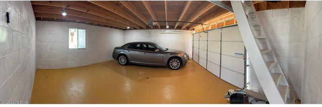 12411 Berrytown Rd, Louisville, KY 40223