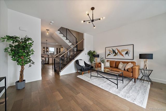 879 30th Street, Denver, CO 80205