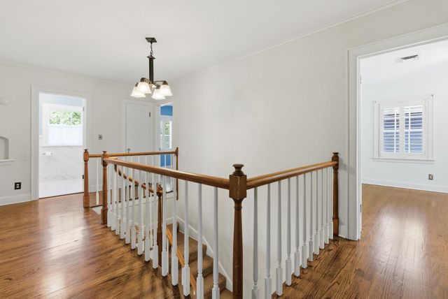 441 N Roosevelt Ave., Wichita, KS 67208