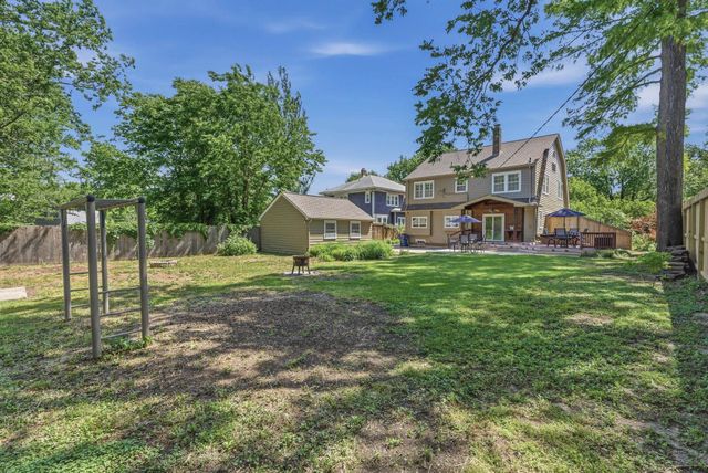 441 N Roosevelt Ave., Wichita, KS 67208