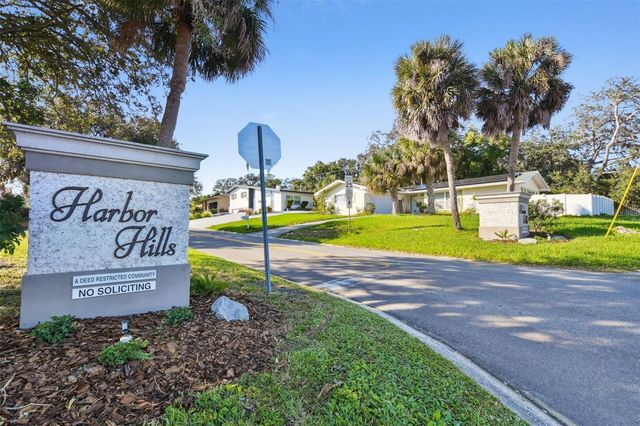 4415 CLEARWATER HARBOR DRIVE N, Largo, FL 33770